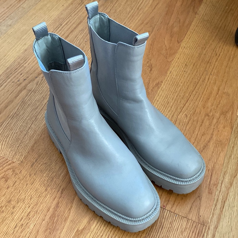 Sam Edelman  Laguna Chelsea Leather Boots
